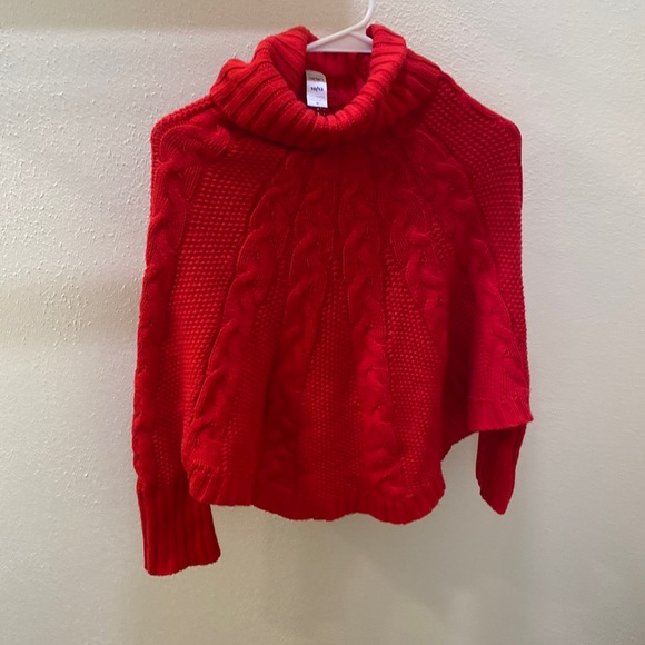 Worn twice Red poncho/sweater - Picture 1 of 3